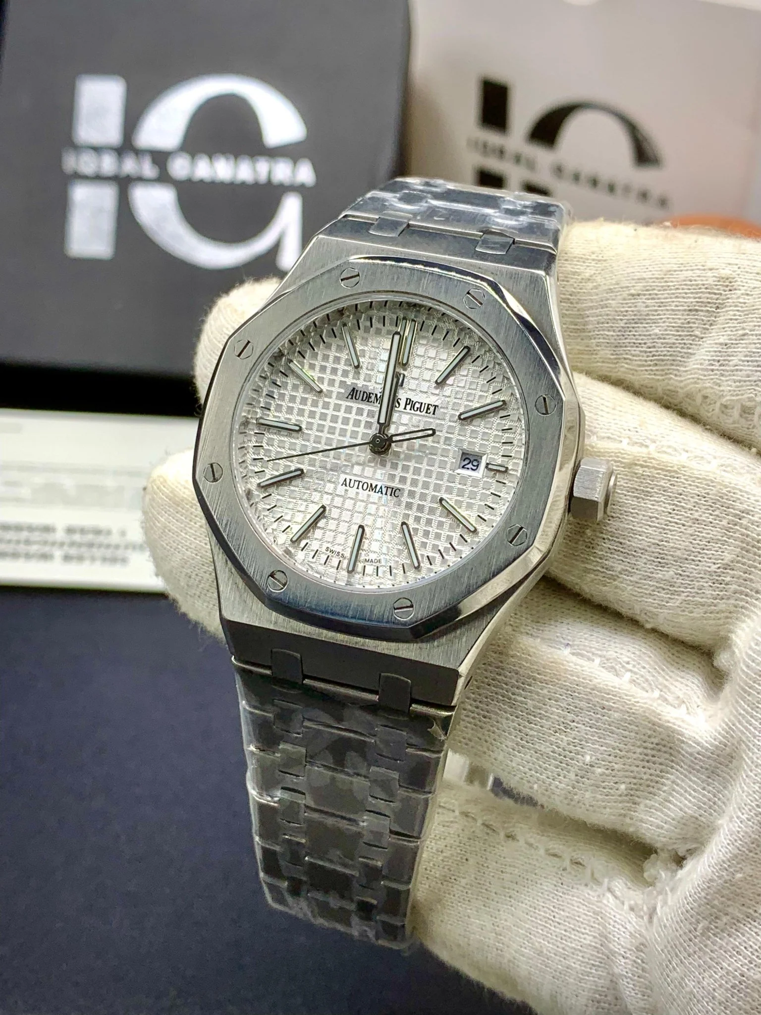 AP | Automatic | Silver White - Image 3
