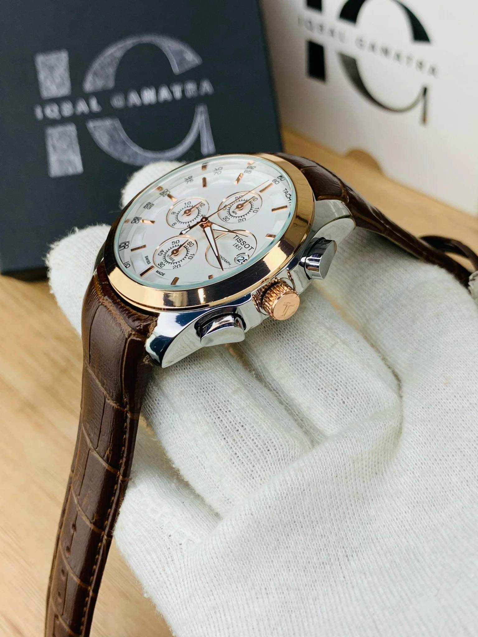Branded Chronograph working Watch (Brown Gold) - Image 3