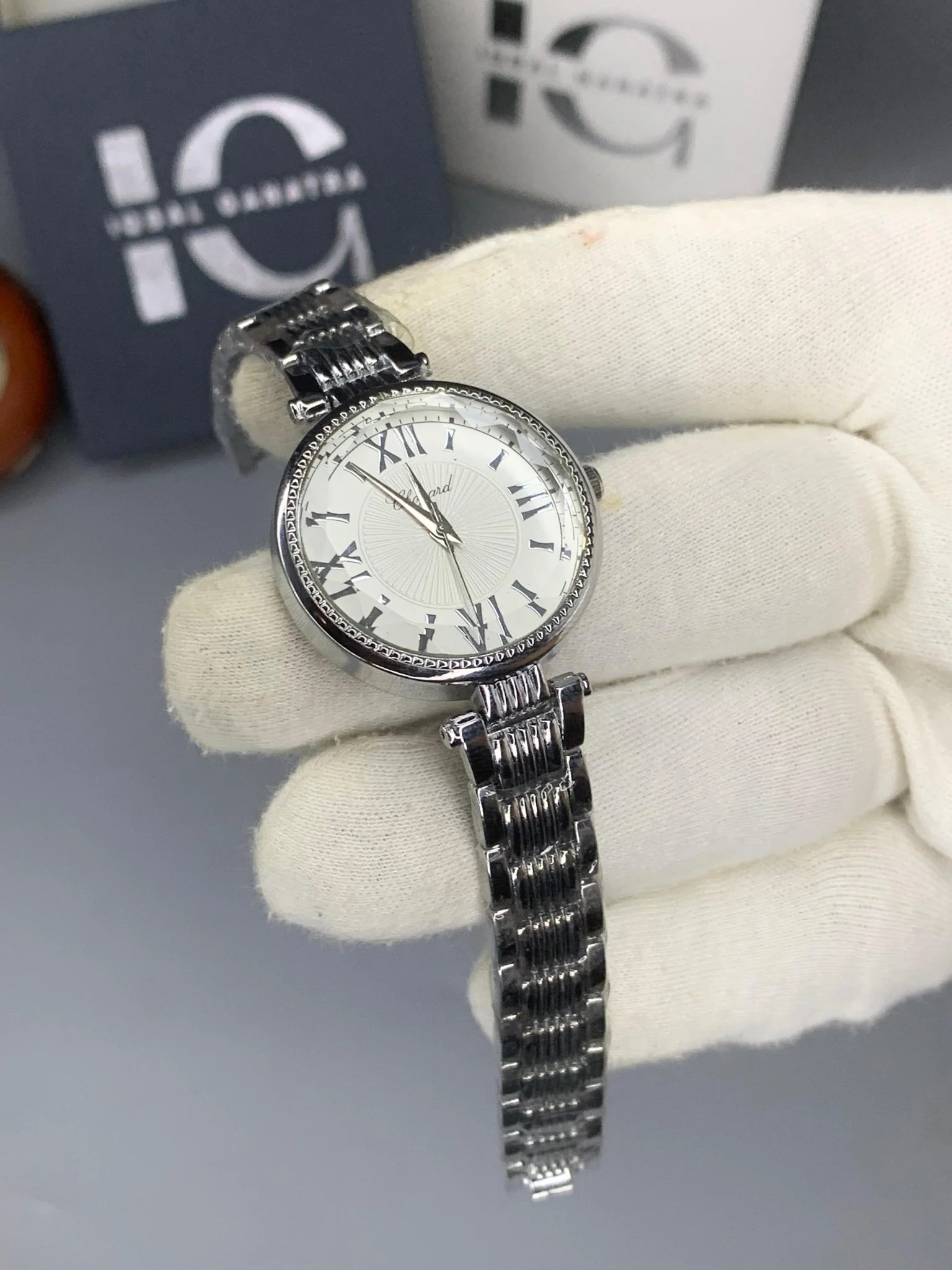 Cho Model | Full Silver