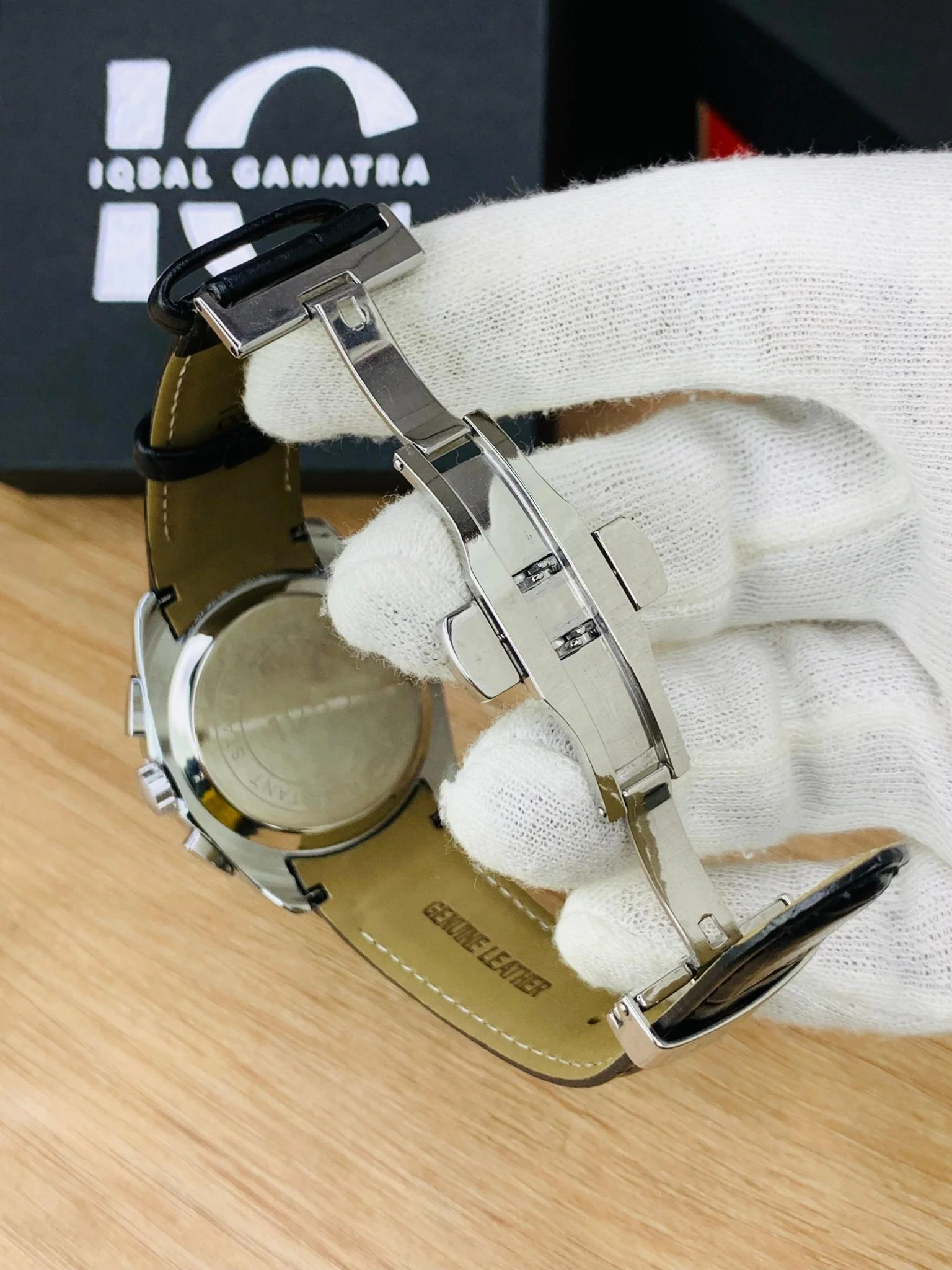 Branded Chronograph working Watch (White Dial Black Strap) - Image 4