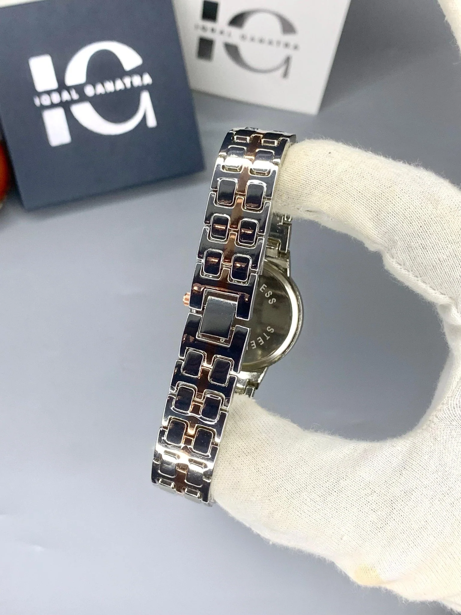Ck Model | Two Tone Rosegold - Image 4