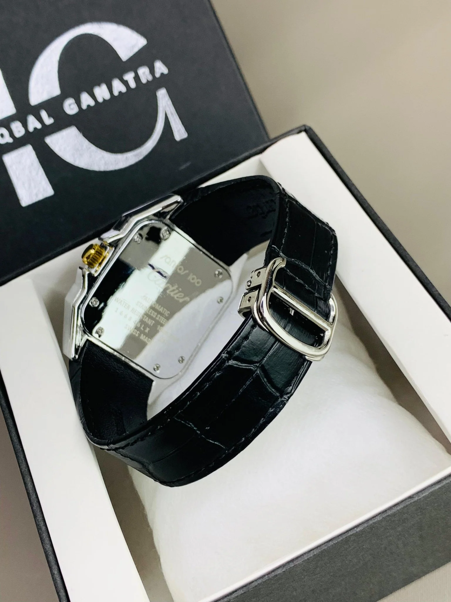 Crtr Luxury (Black Strap Gold Case Inner White) - Image 4