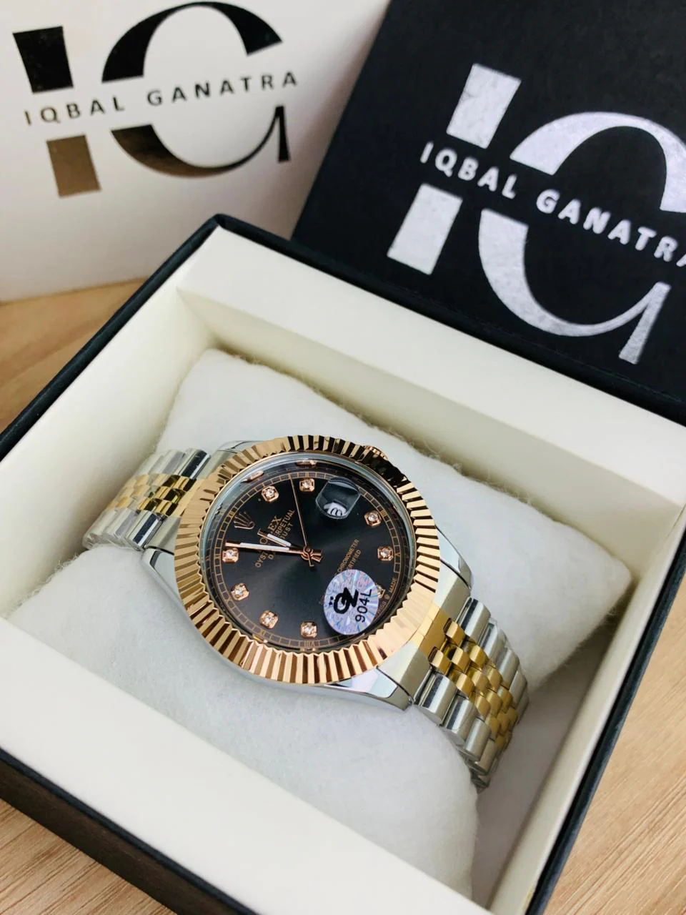 Cut Stone Jubilee Model | Black