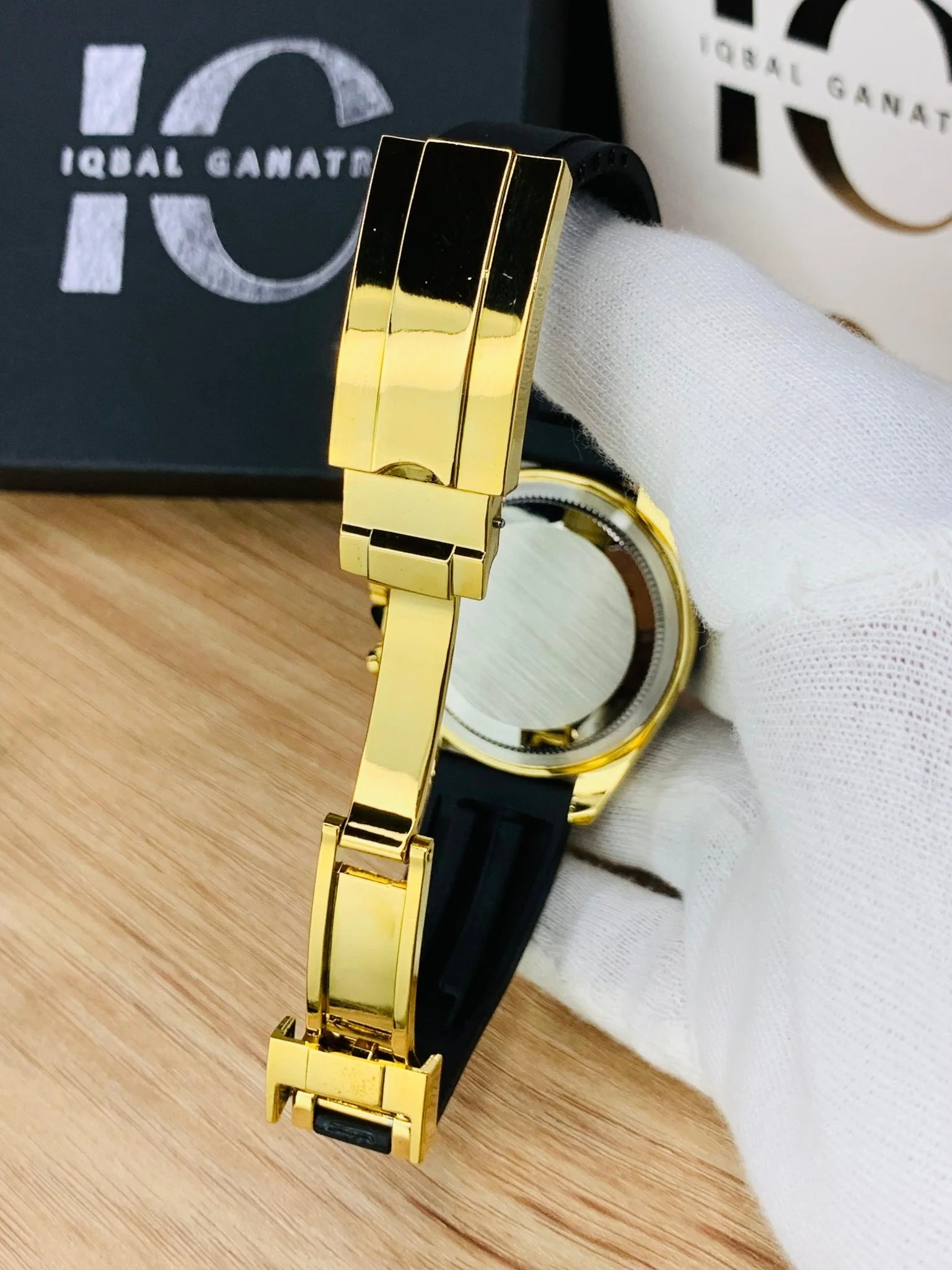 Daytona Chrono (Black Strap Gold Case Inner Gold) - Image 4