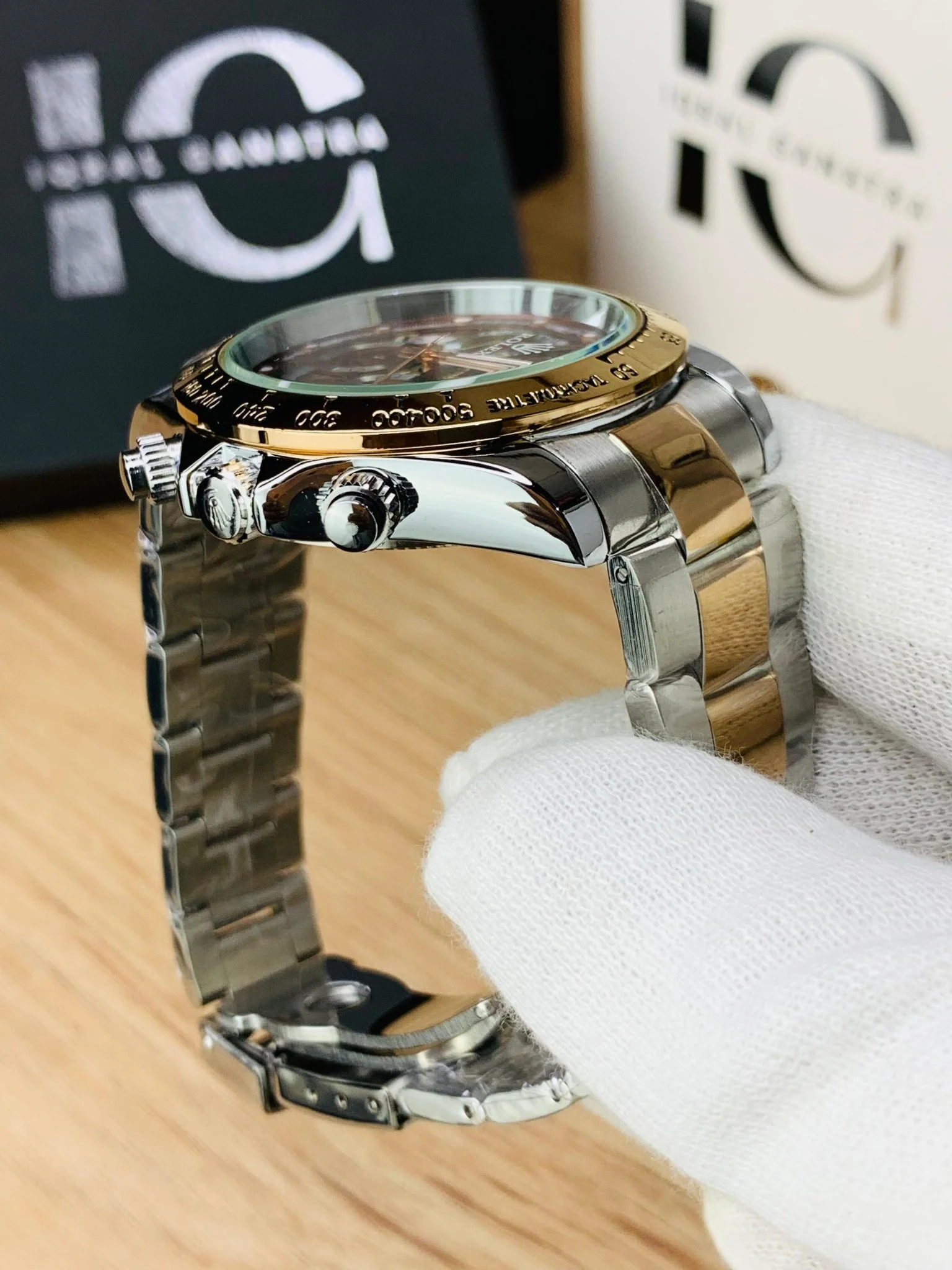 Daytona Model (Two Tone Red) - Image 3