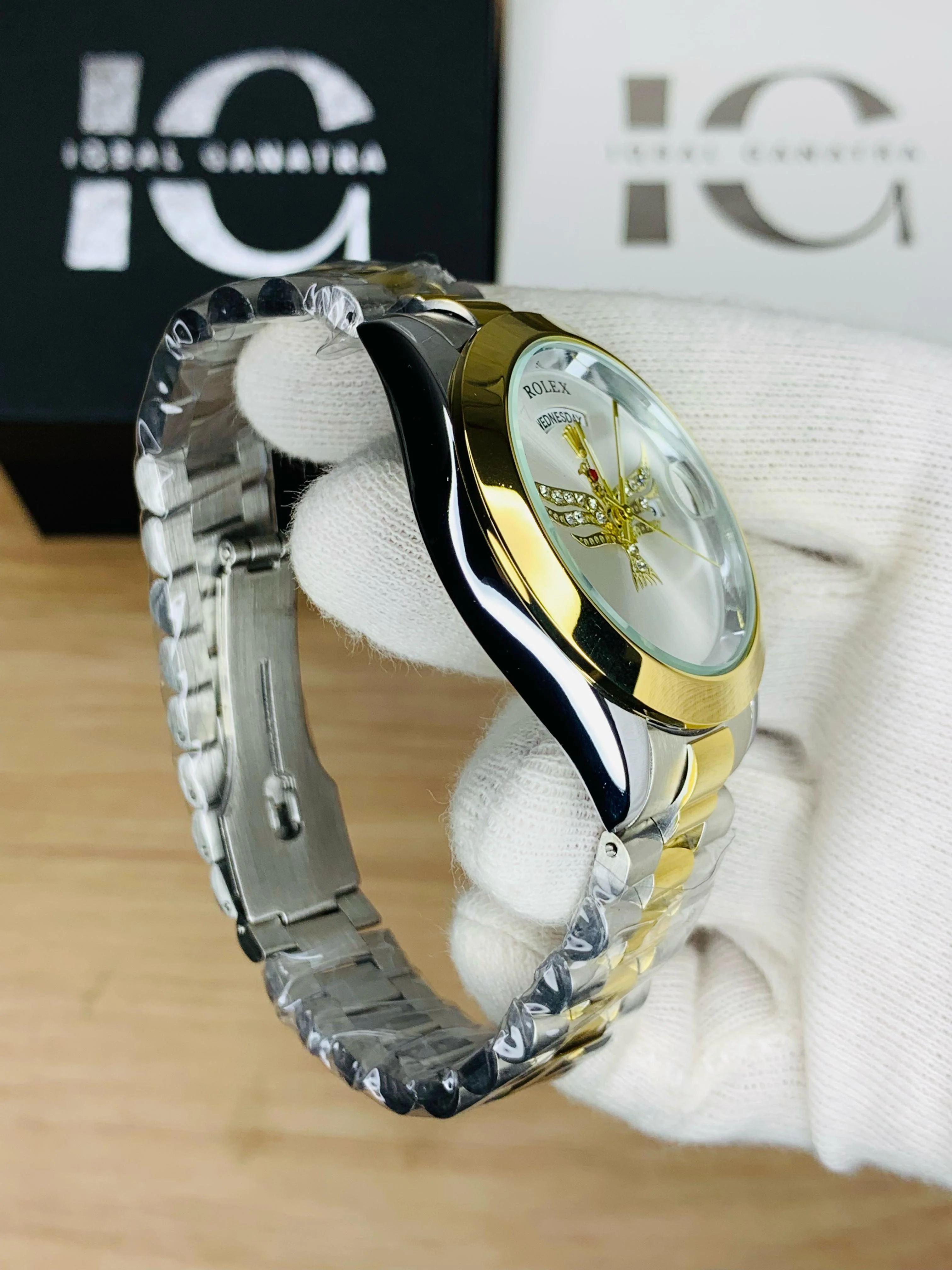 Eagle collection| Two Tone White - Image 3