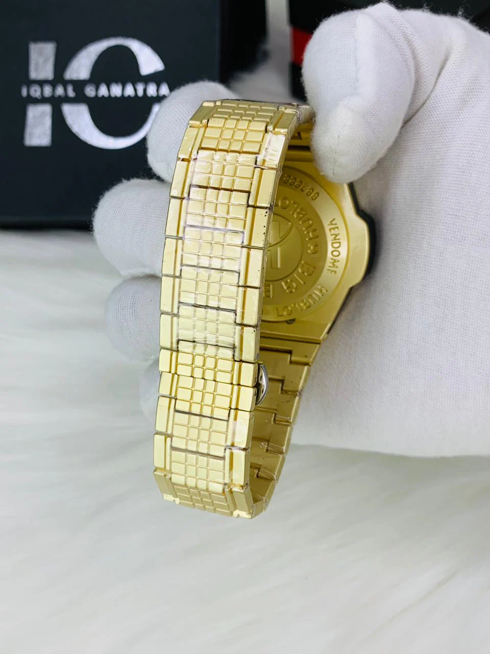 HB Demanding Model | Gold Green - Image 5