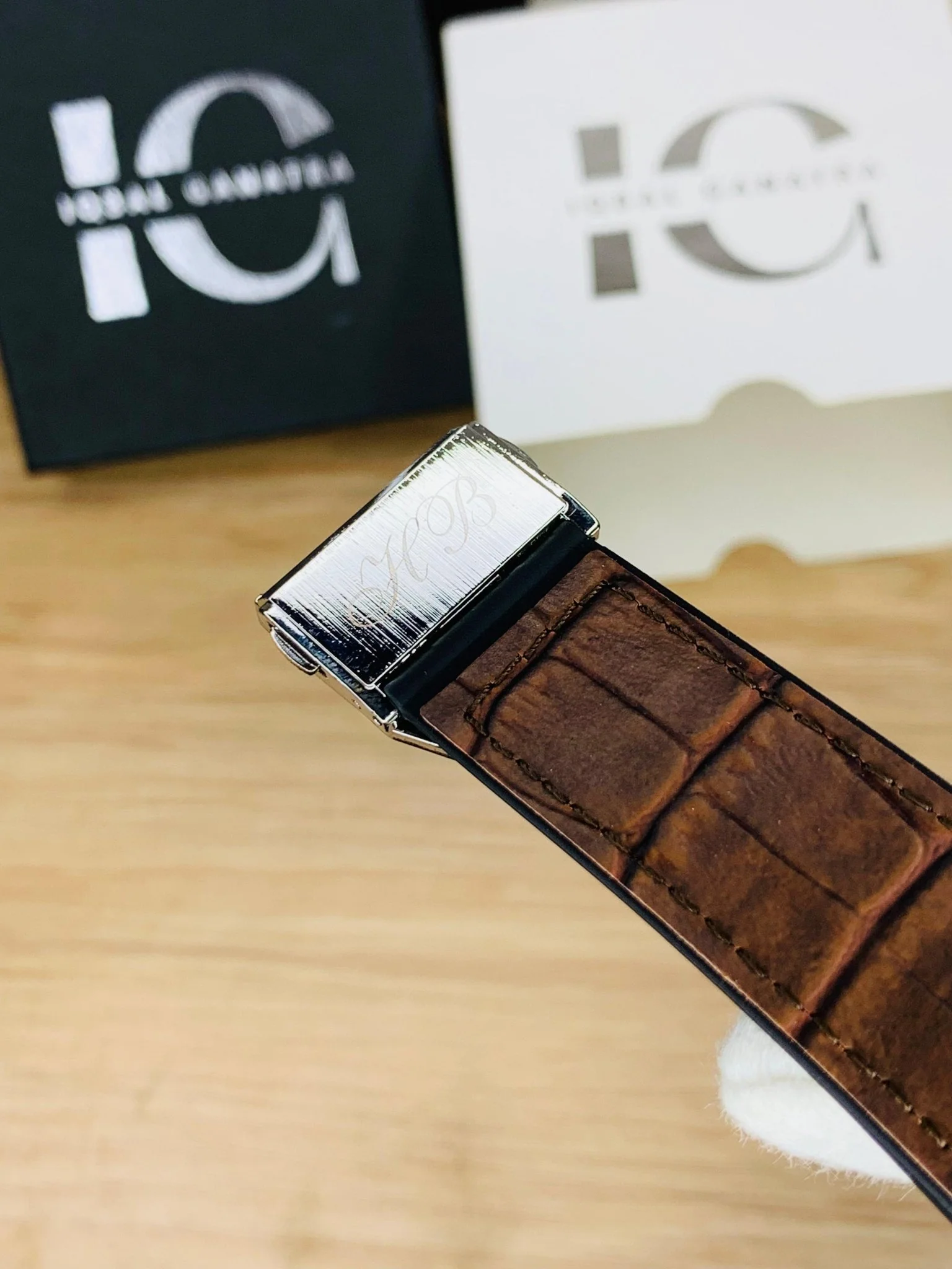 HB Mechanical (Brown Silver) - Image 3