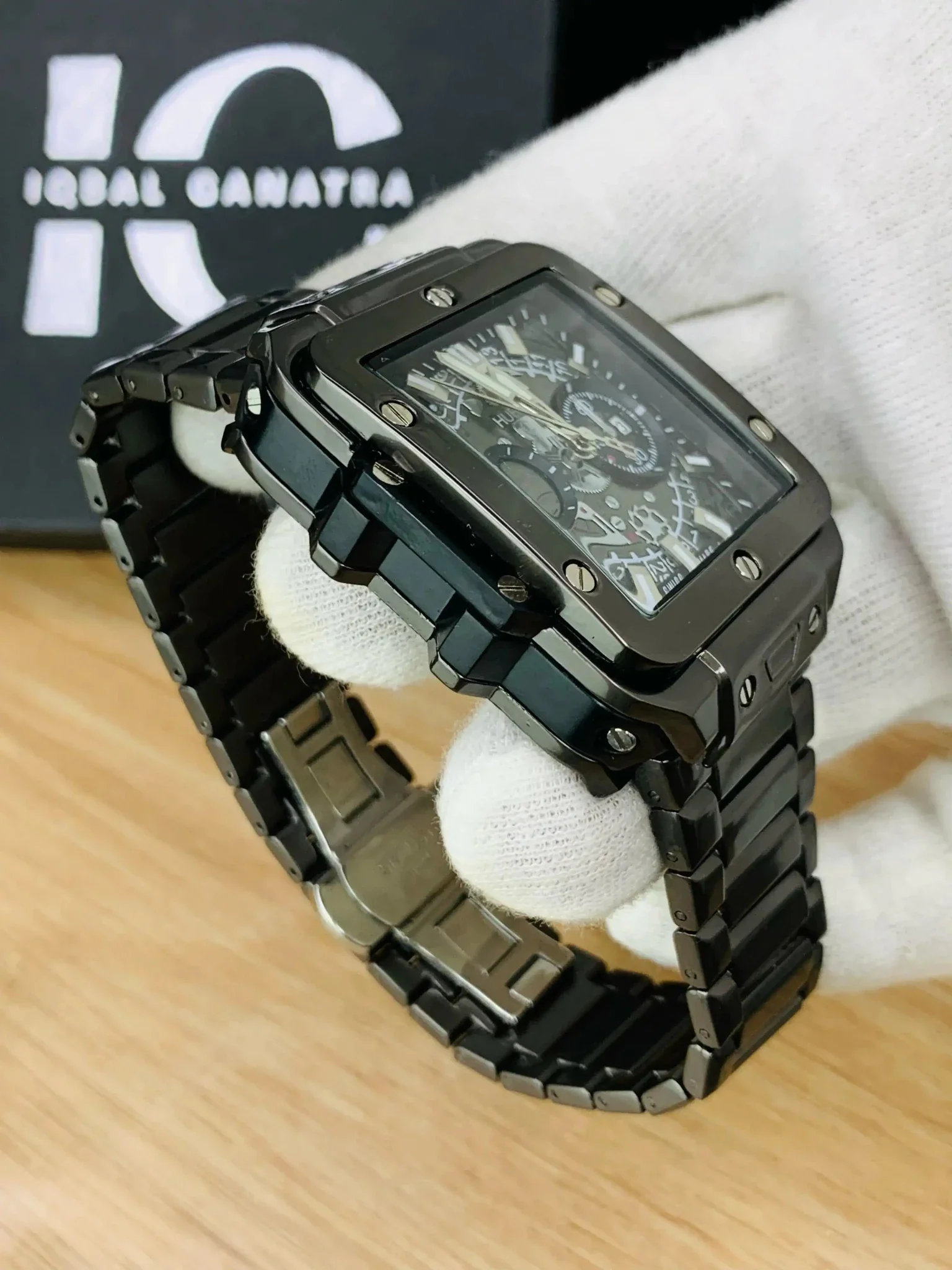 HB SQ Model | Full Black - Image 4