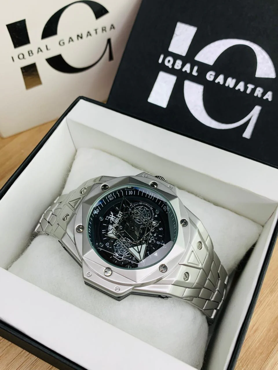 HB Star Model | Silver Black