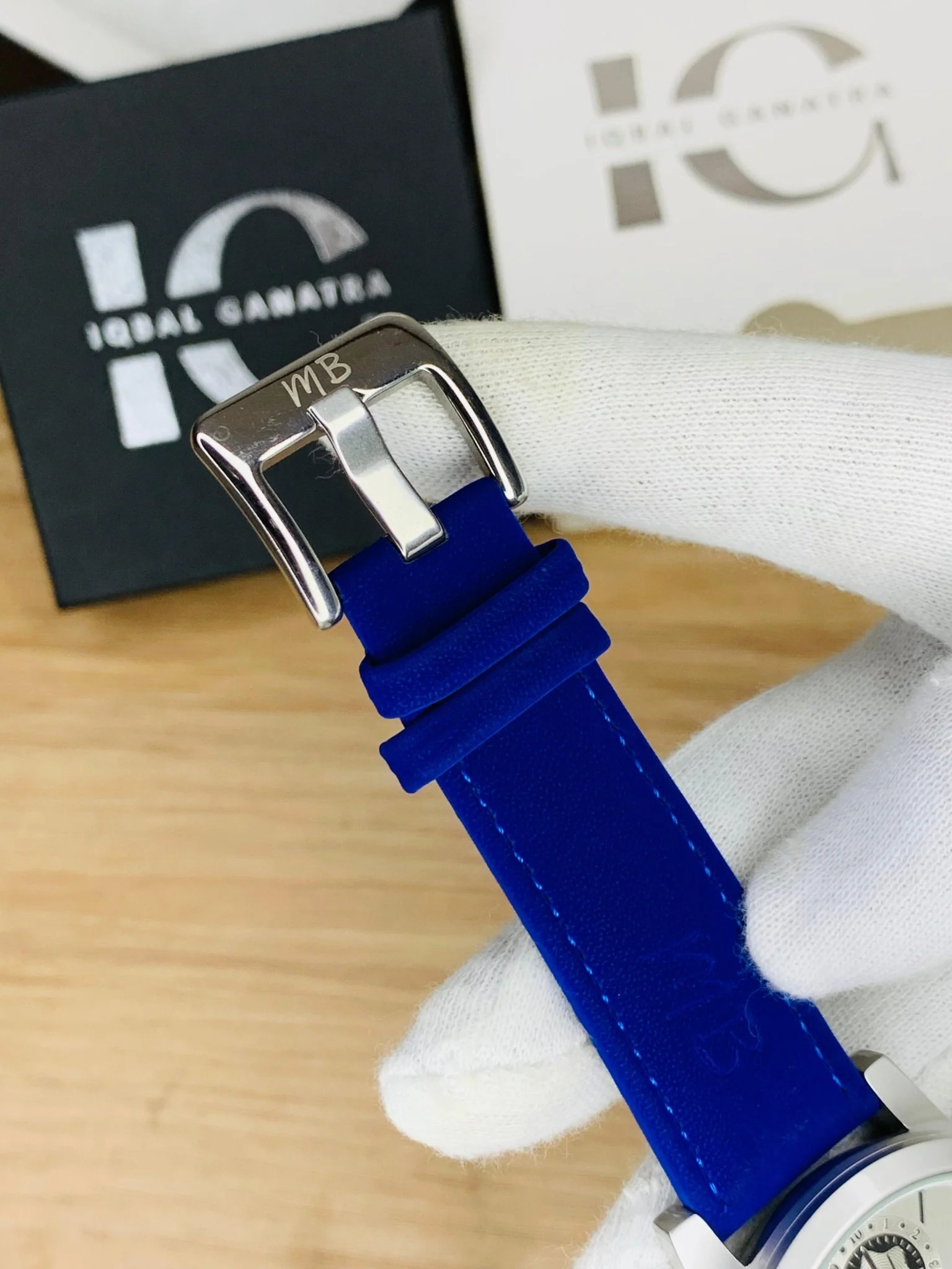 MB Model (Blue Strap Silver Case Inner White ) - Image 4