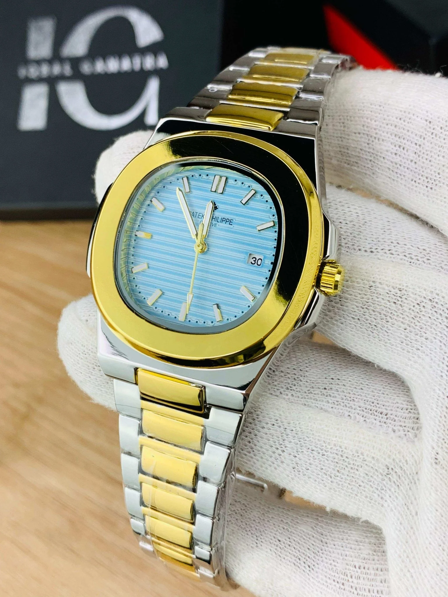 Nautilus Model | Two Tone Tiffany - Image 2