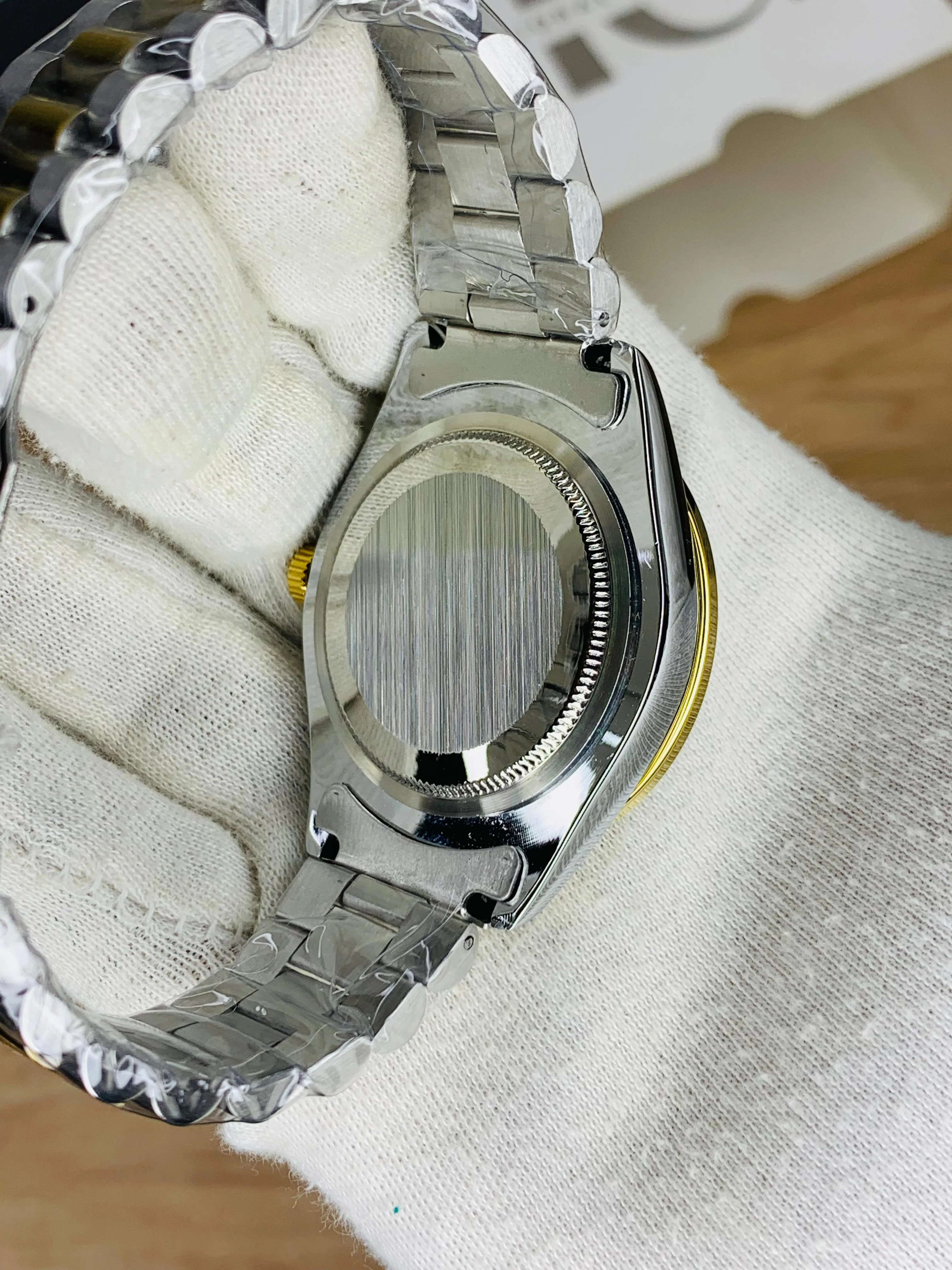 New Edition Imported Model (Two Tone Inner Gold) - Image 3
