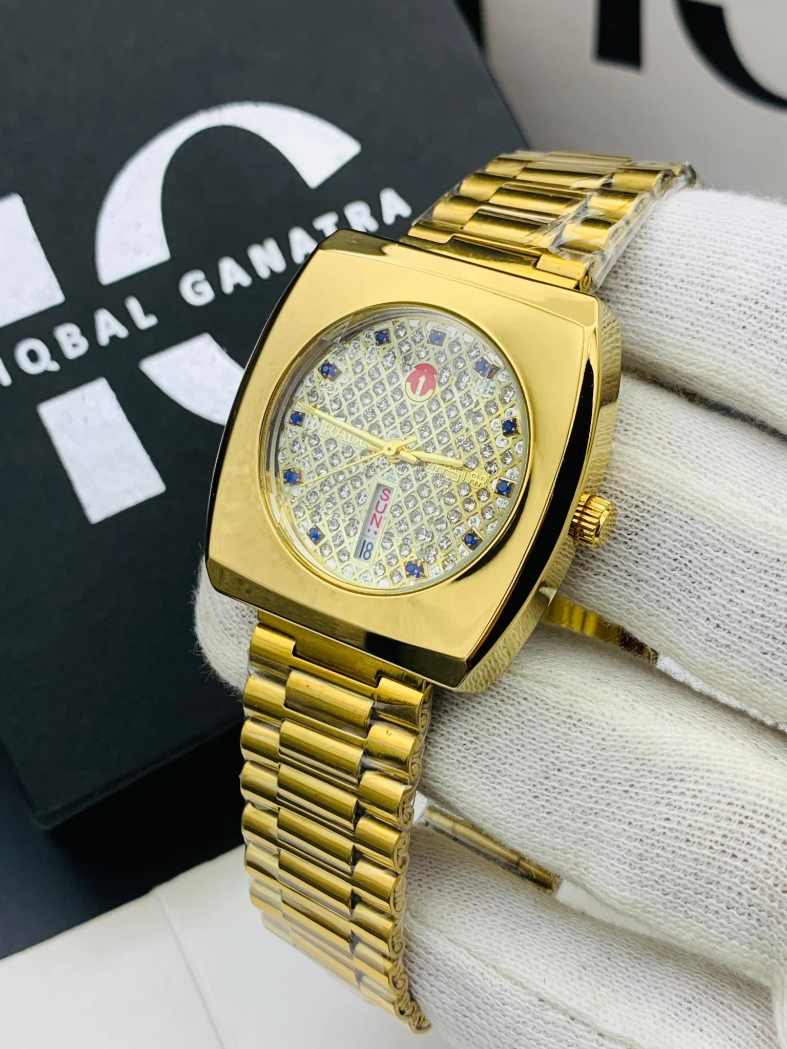 New RD SQ Model (Gold B White) - Image 2
