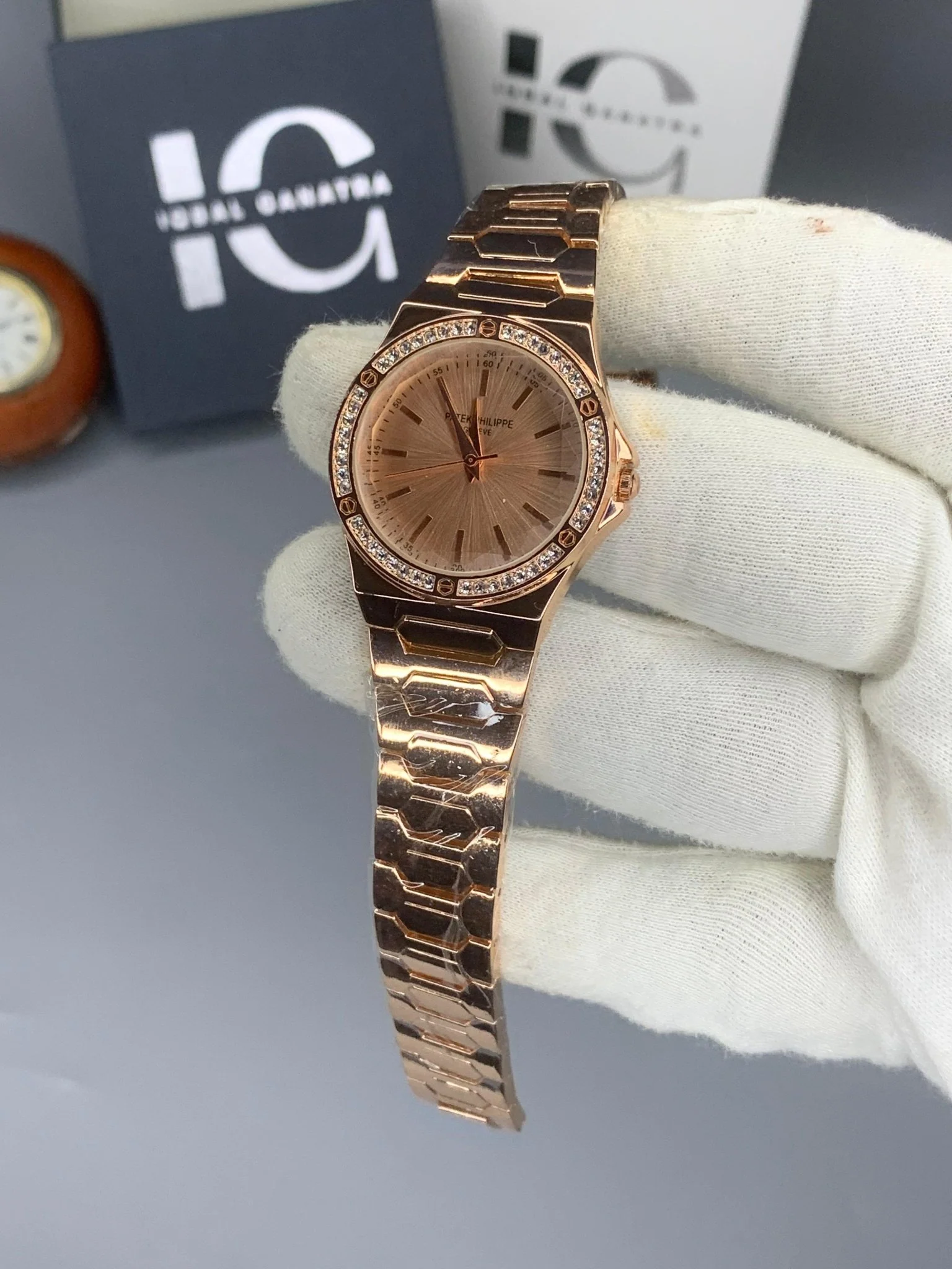 PP Model | Rosegold - Image 2