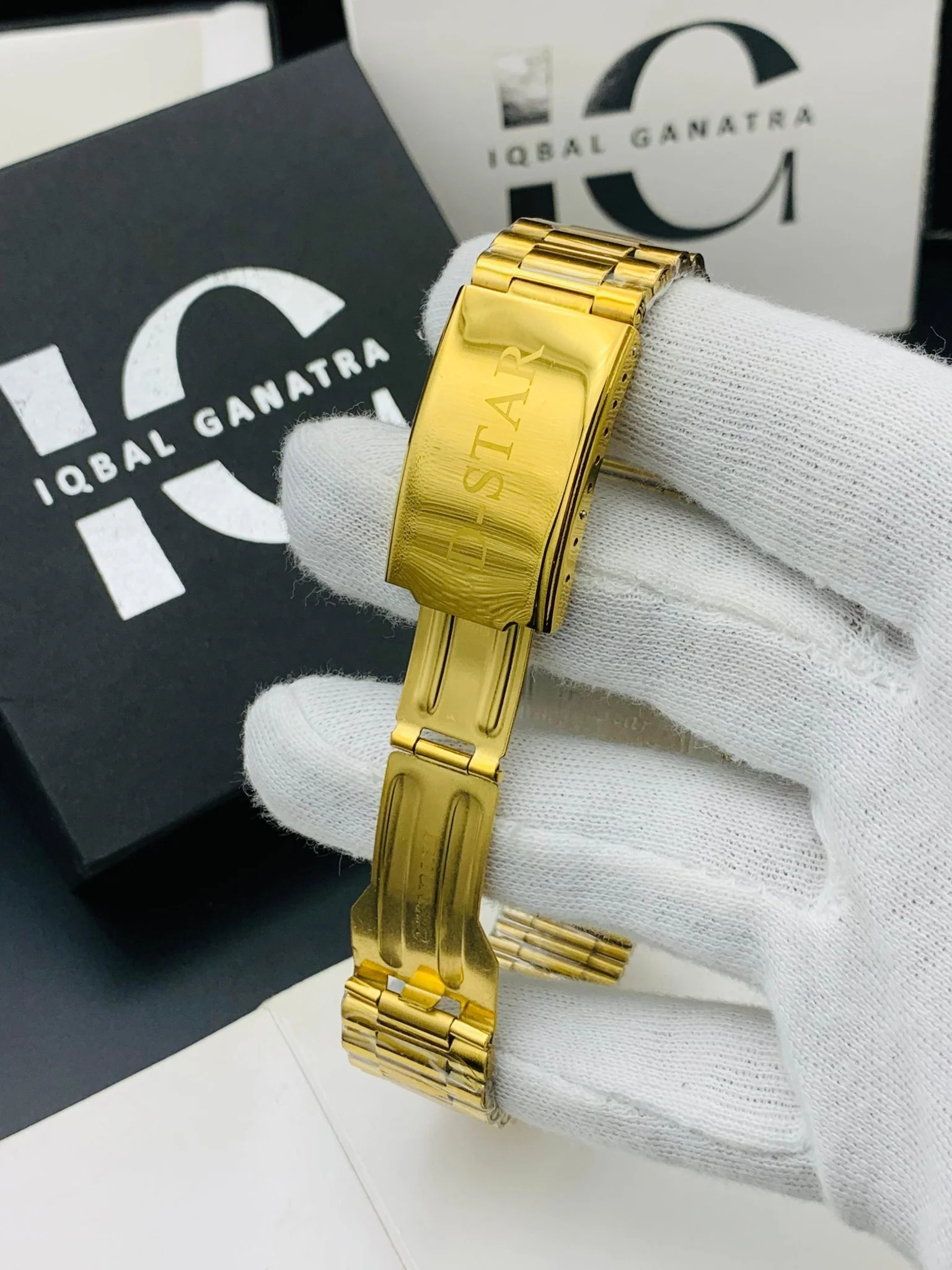 RD Branded SQ Model (Full Gold) - Image 5