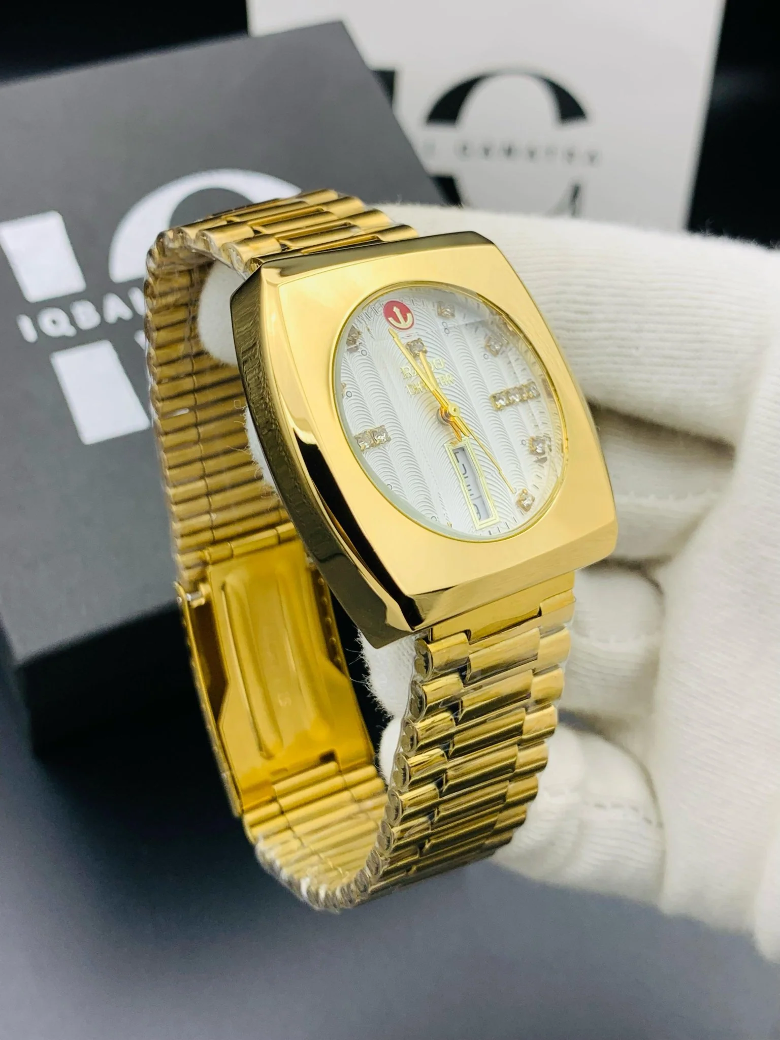 RD Branded SQ Model (Gold Silver) - Image 2