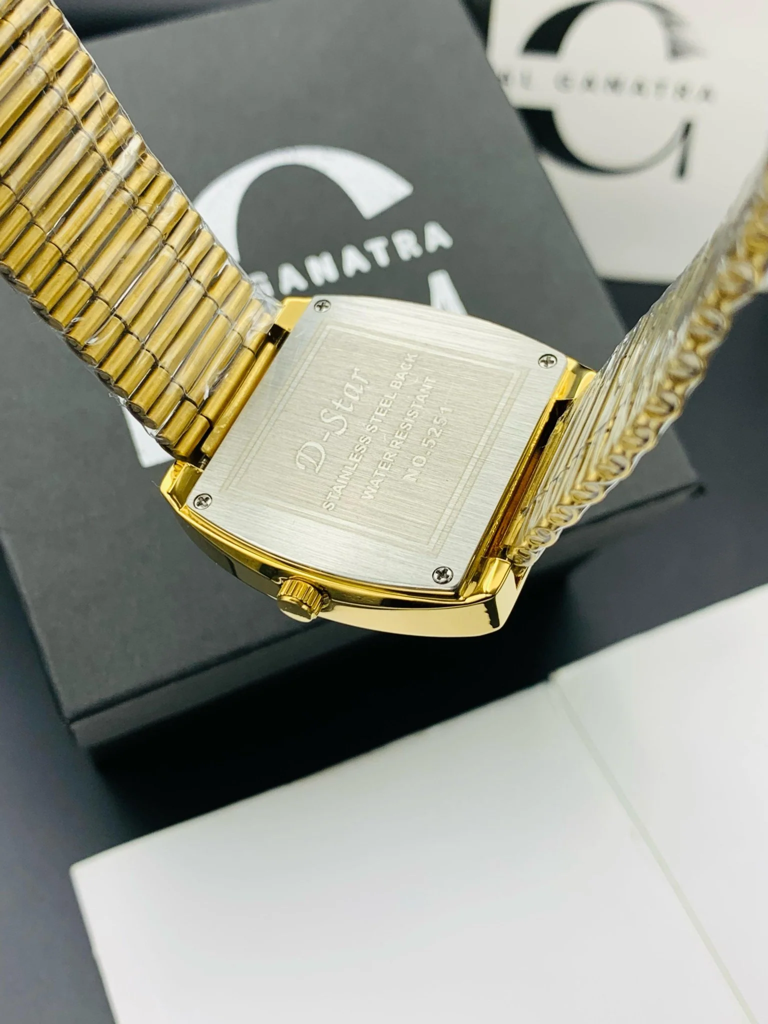 RD Branded SQ Model (Gold Silver) - Image 4