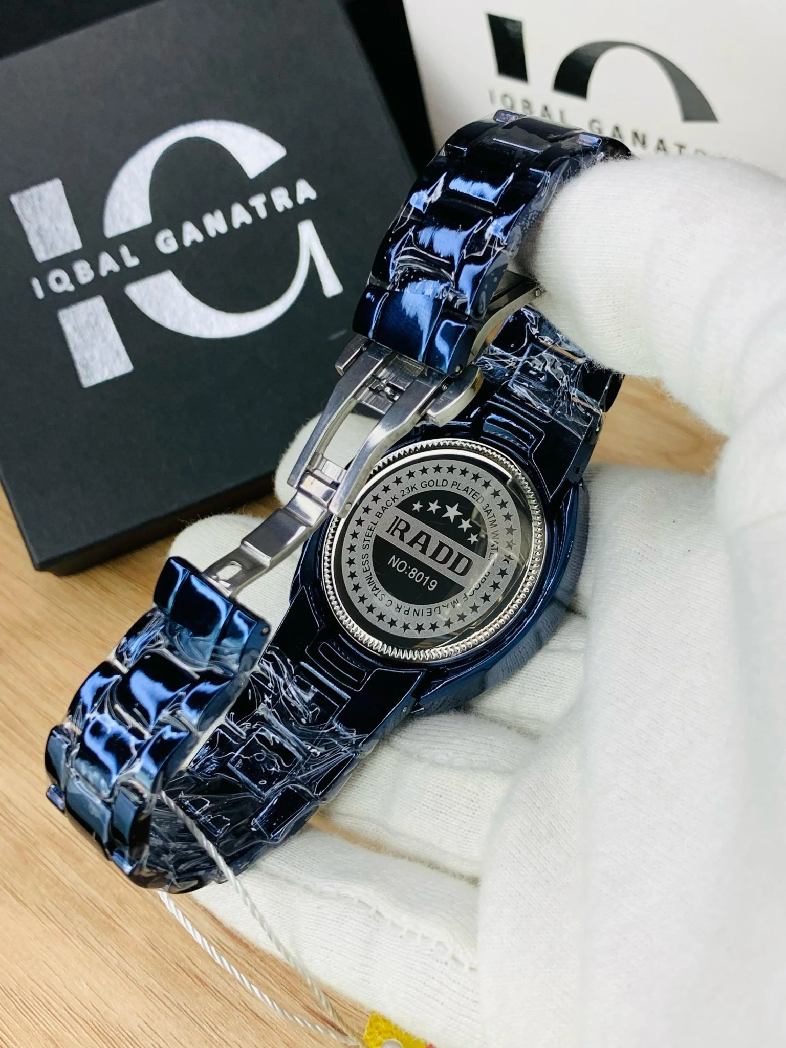 RD Panda Model (Blue Case Inner Gold) - Image 4