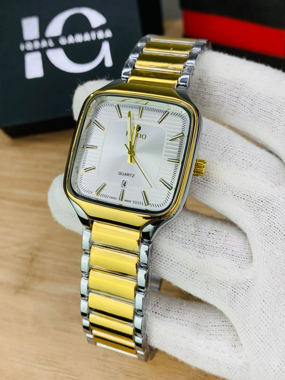 RD SQ Model | Two Tone White - Image 2