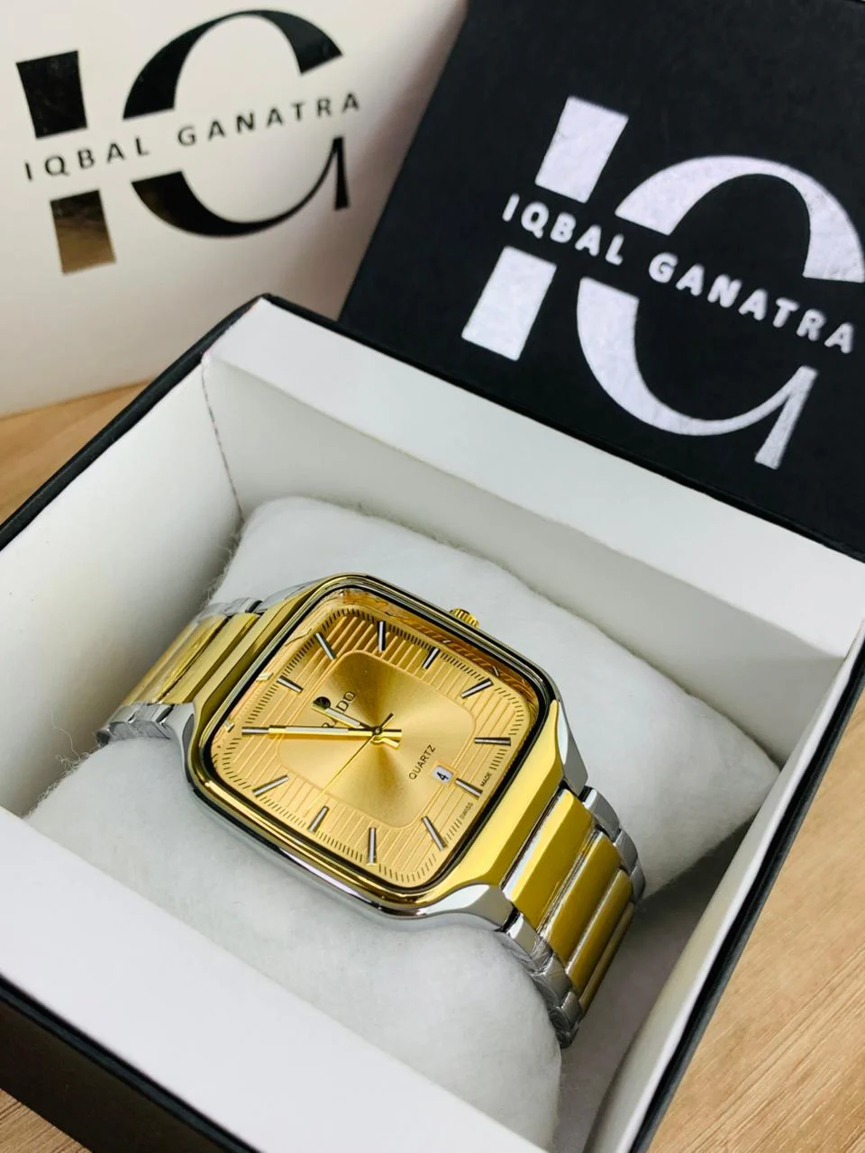 RD SQ Model | Two Tone Gold