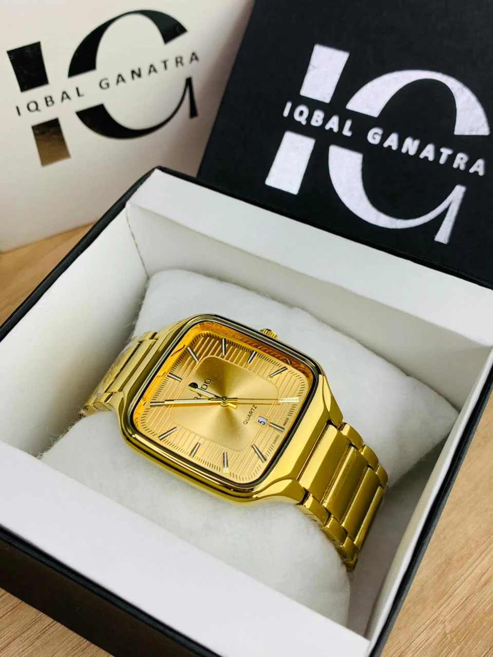 RD TV Model | Full Gold