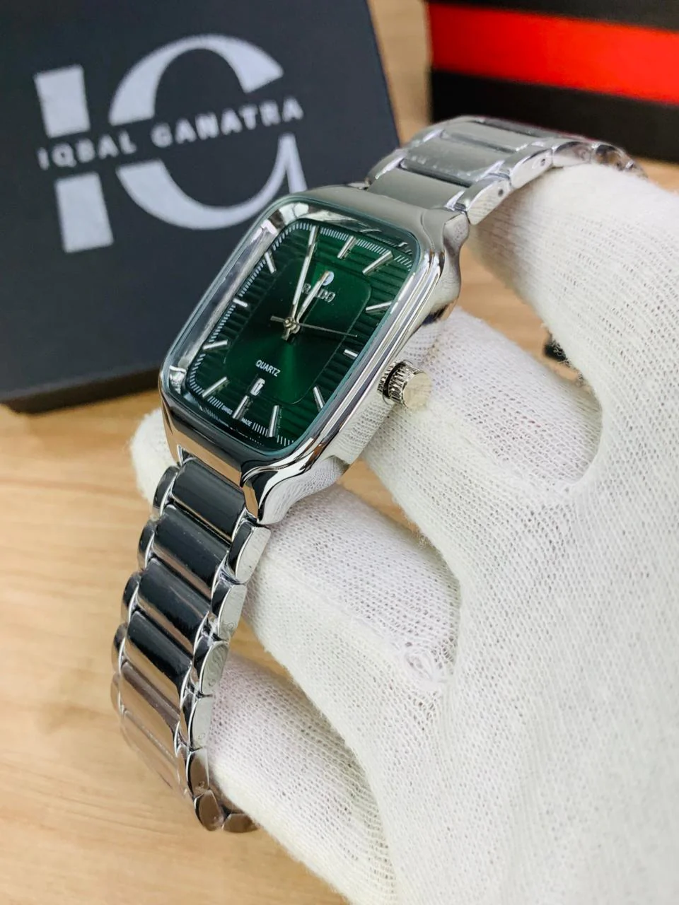 RD TV Model | Silver Green (Shiny) - Image 3
