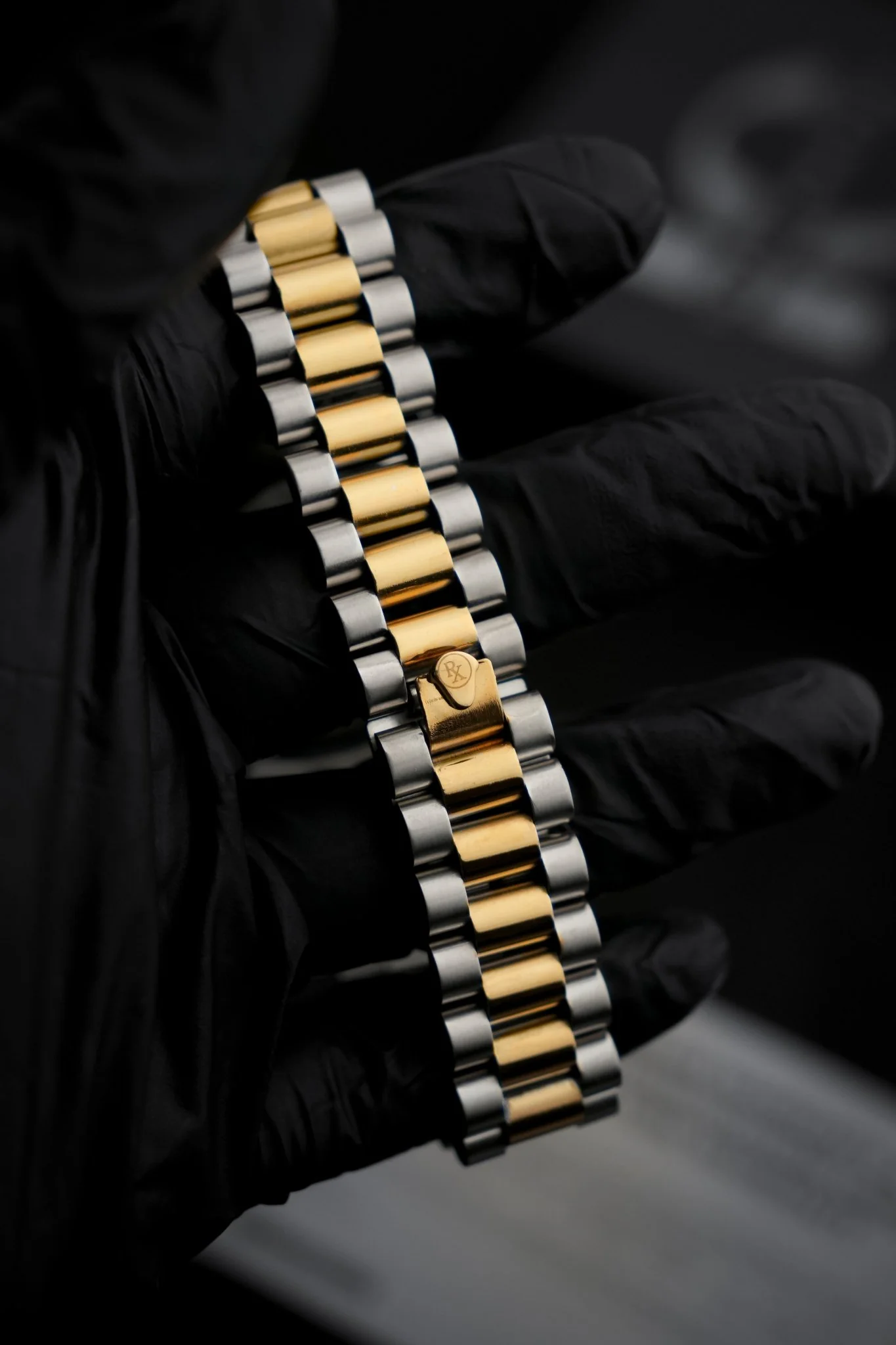 Regular Stone (Two Tone Black) - Image 3