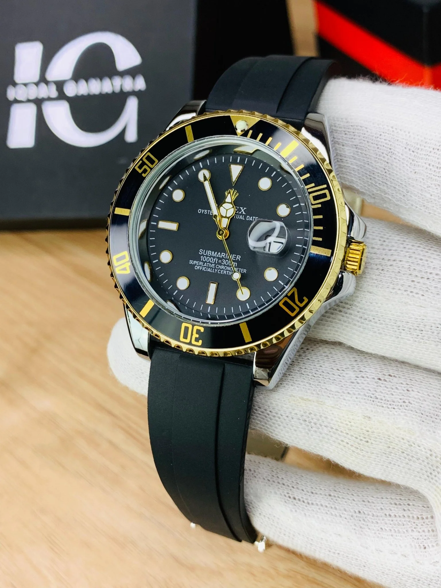 Submariner Strap (Gold) - Image 2