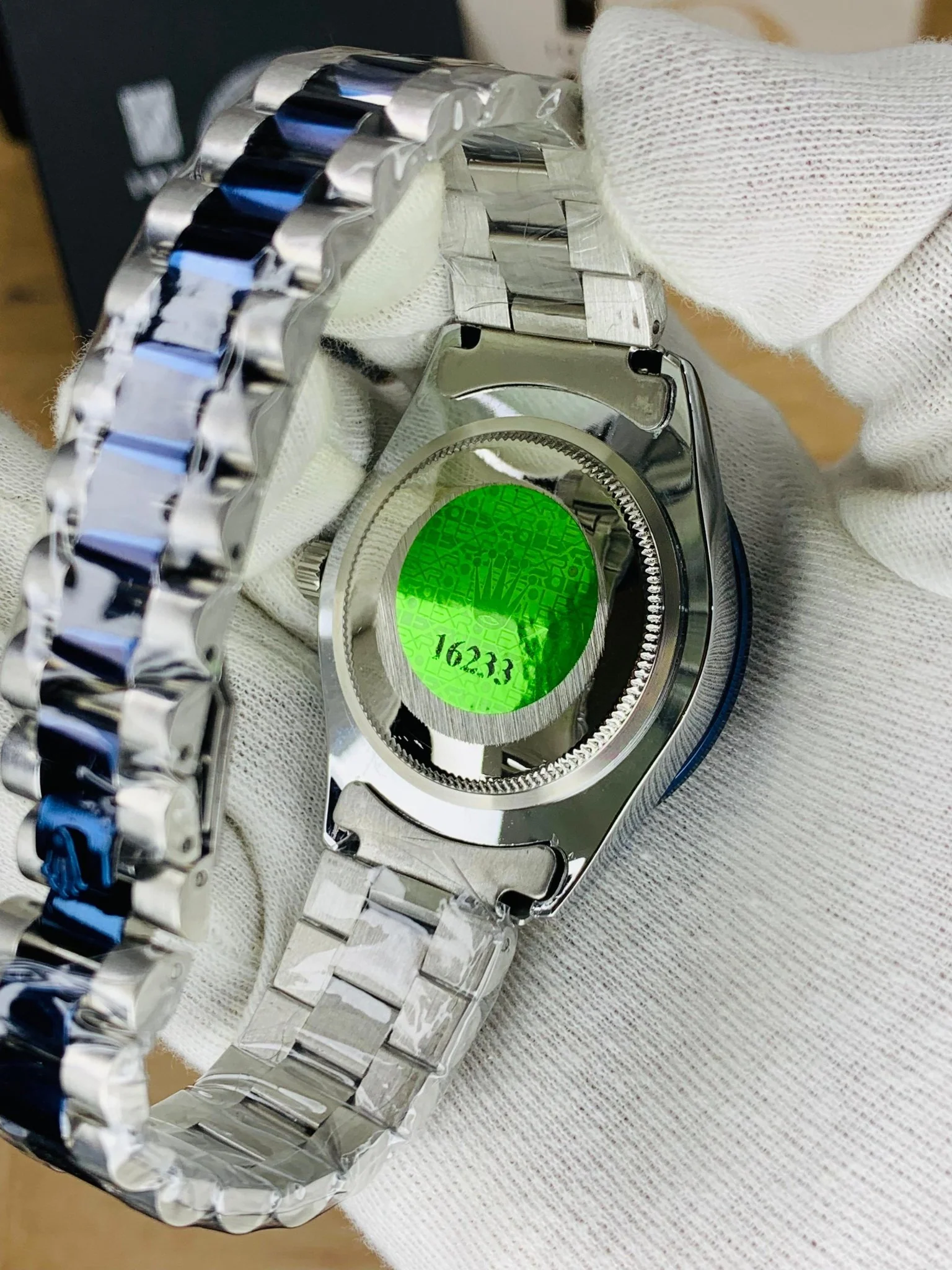 Two Tone Stone Model With Date (Blue) - Image 4