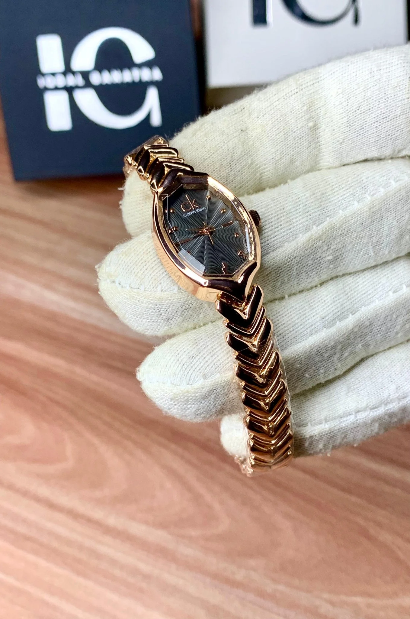Unique Ck Model | Rosegold Black - Image 3